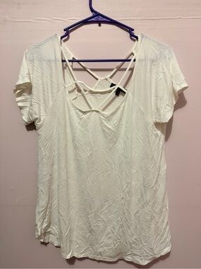 West Coast Love | Women's Medium White Crisscross Back Short Sleeve Tee